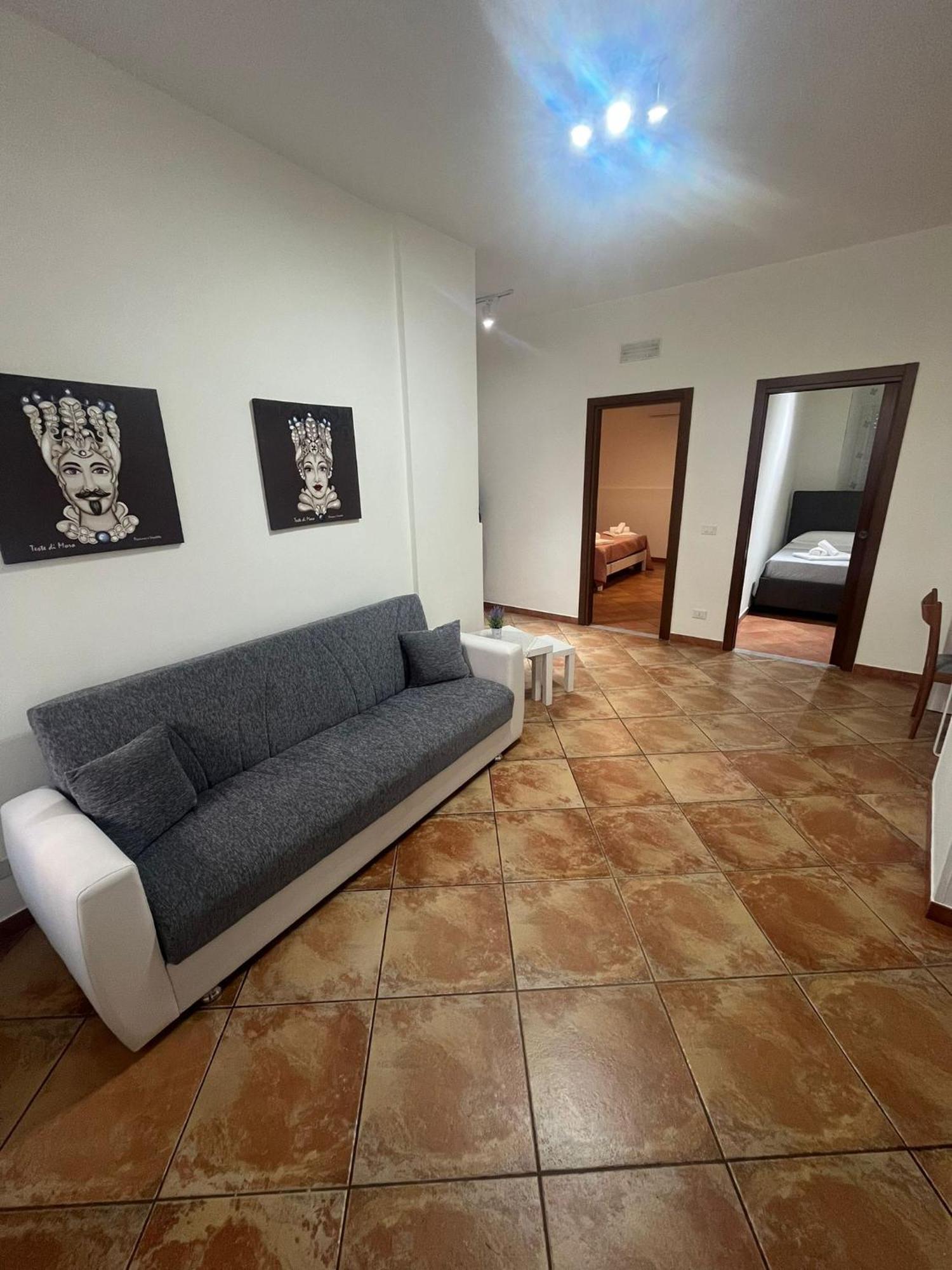 Appartamento Fortino House カターニア 部屋 写真